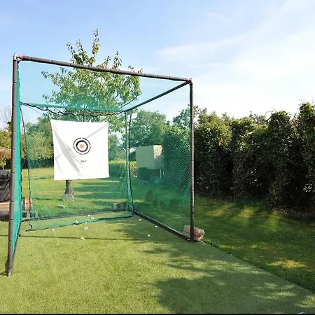 No 2 Willow * דבלין